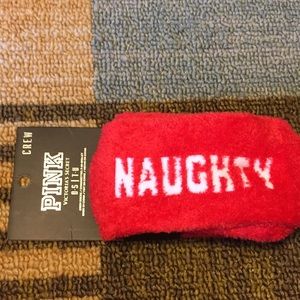 Naught VS Comfy Socks
